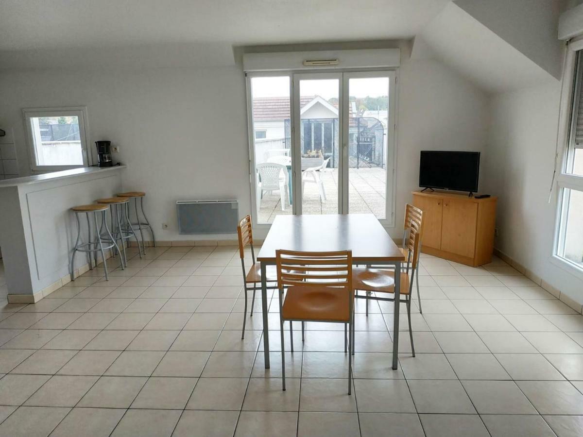 City Residence Marne-La-Vallee-Bry-Sur-Marne Нуазі-ле-Гран Екстер'єр фото